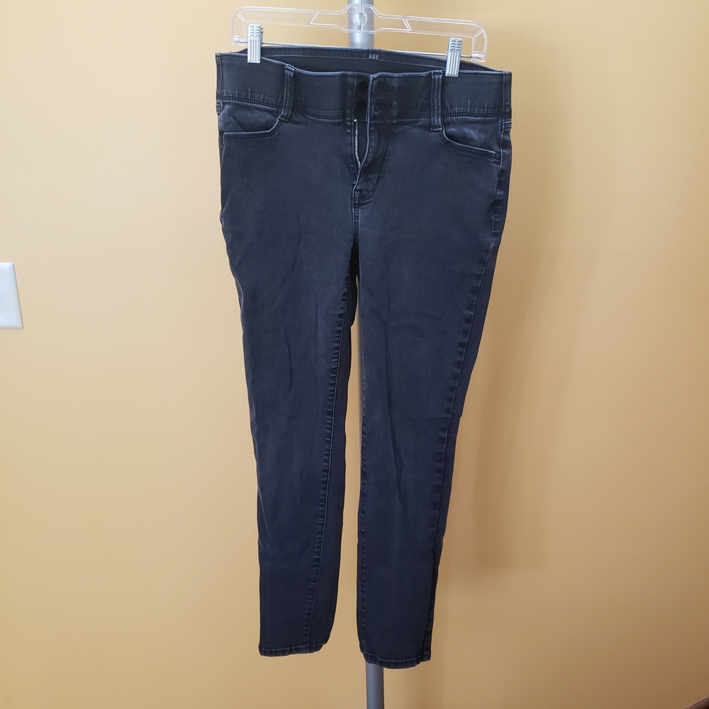 12L Curvy Slim Straight Jeans